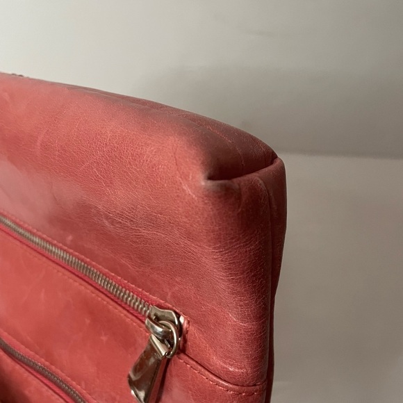Hobo Red Pink Mara Crossbody Leather Bag - Picture 7 of 13